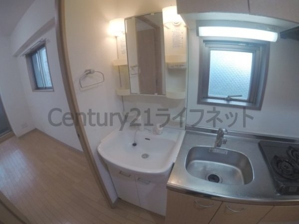 大阪市北区長柄西２丁目のマンション