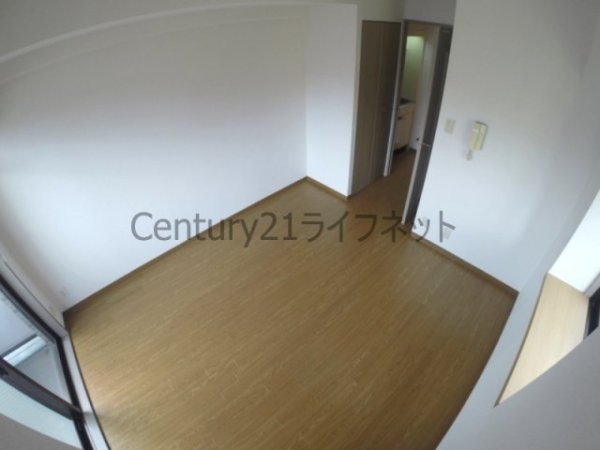 大阪市東淀川区西淡路１丁目のマンション