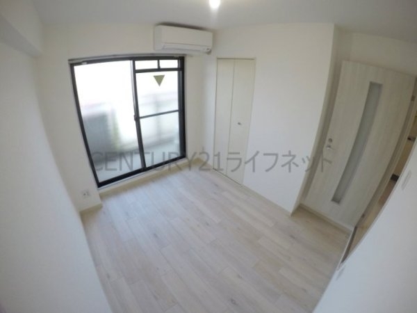 大阪市淀川区木川東４丁目のマンション