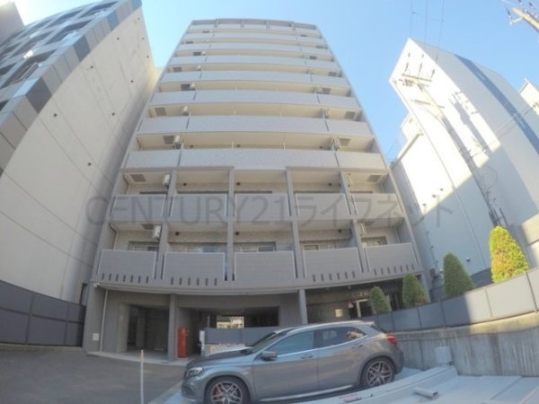 吹田市垂水町３丁目のマンション