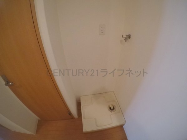 大阪市淀川区三国本町１丁目のマンション