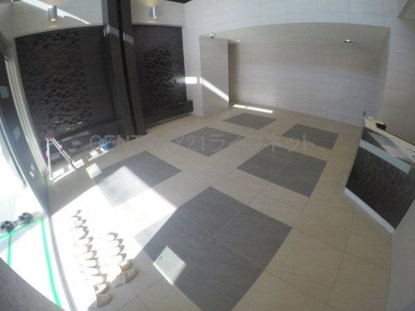 大阪市淀川区木川東３丁目のマンション