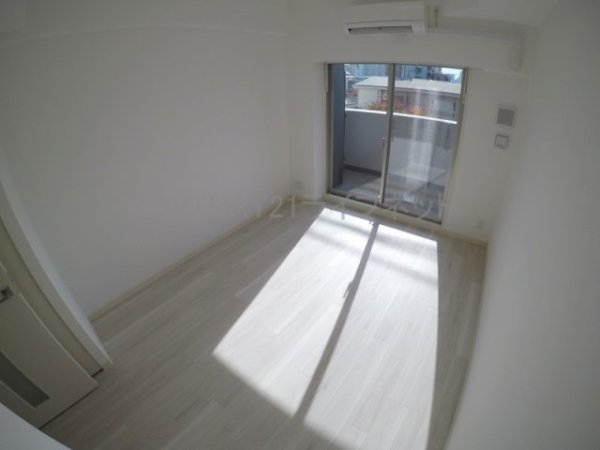 大阪市淀川区木川東３丁目のマンション