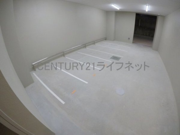 大阪市淀川区西中島２丁目のマンション