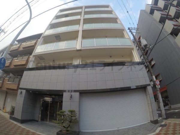 大阪市淀川区東三国１丁目のマンション