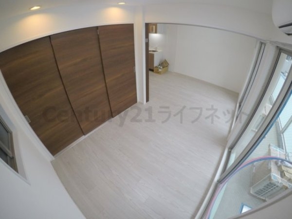 大阪市淀川区東三国１丁目のマンション