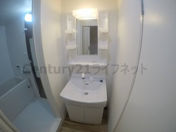 サンフラッツ新大阪本館
