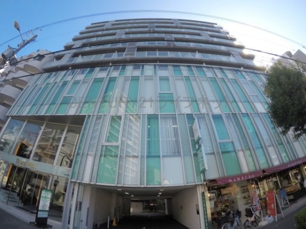 大阪市淀川区十三本町１丁目のマンション
