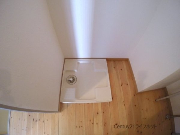 大阪市淀川区十三本町１丁目のマンション