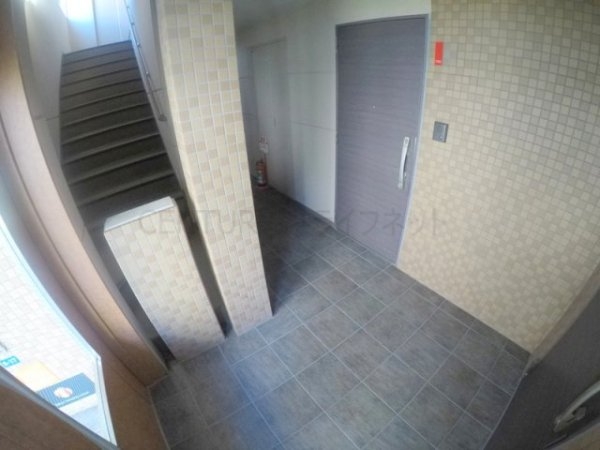 吹田市垂水町１丁目のマンション