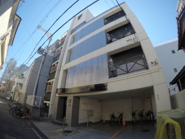 大阪市淀川区十三本町２丁目のマンション