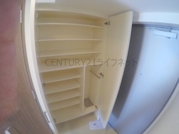 大阪市東淀川区東淡路４丁目のマンション