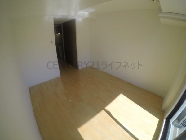 大阪市東淀川区東淡路４丁目のマンション