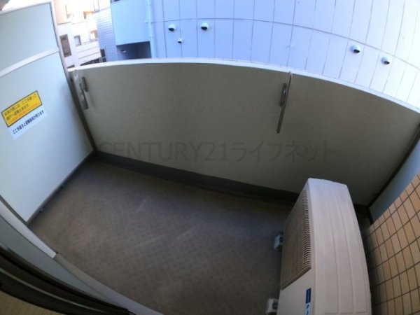 大阪市淀川区西中島３丁目のマンション