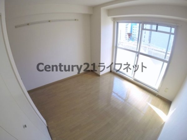大阪市東淀川区東中島１丁目のマンション