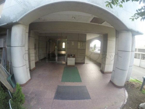 大阪市淀川区西三国４丁目のマンション