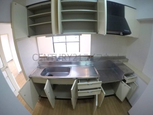 大阪市淀川区西三国４丁目のマンション
