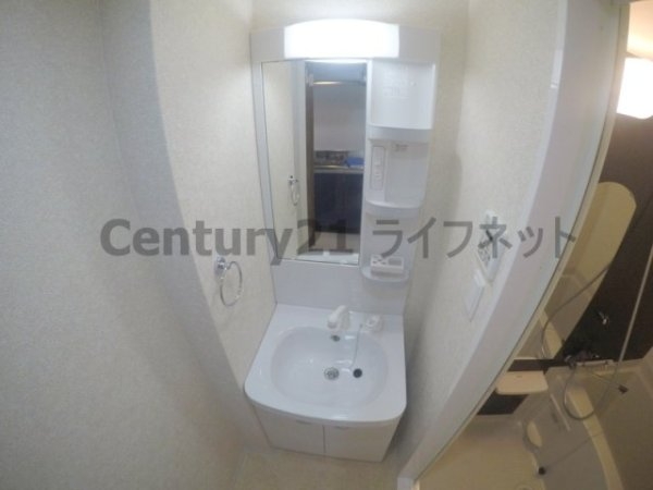 大阪市淀川区新高４丁目のマンション
