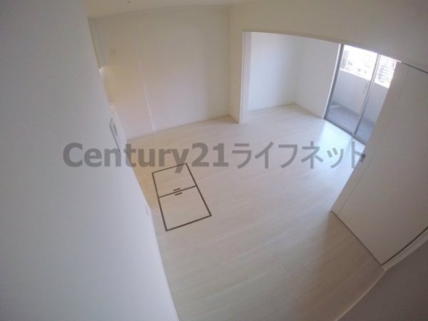 大阪市淀川区三国本町３丁目のマンション