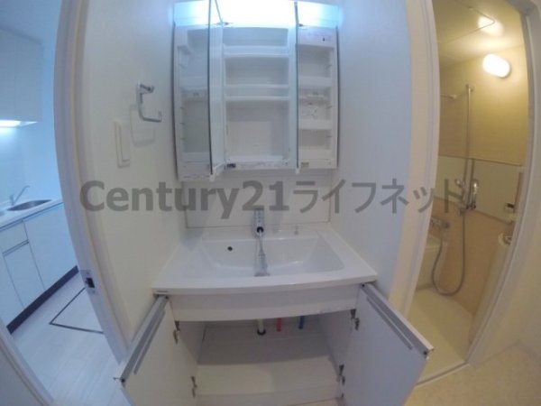 大阪市淀川区三国本町３丁目のマンション
