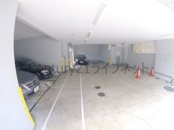 大阪市北区南森町２丁目のマンション