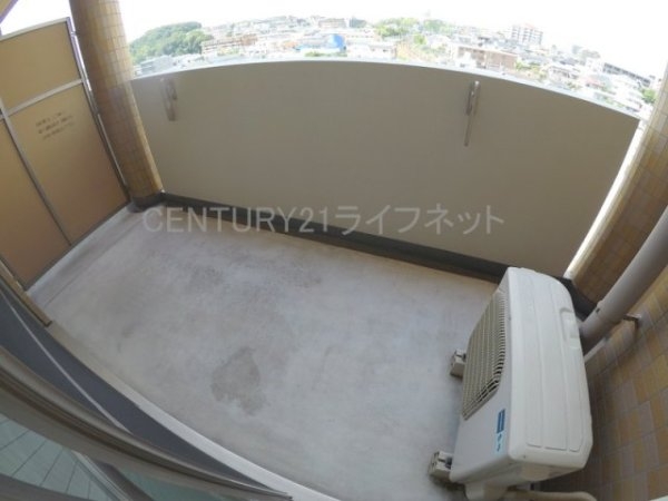 吹田市垂水町２丁目のマンション