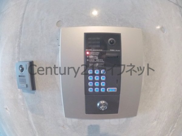 大阪市北区南森町２丁目のマンション
