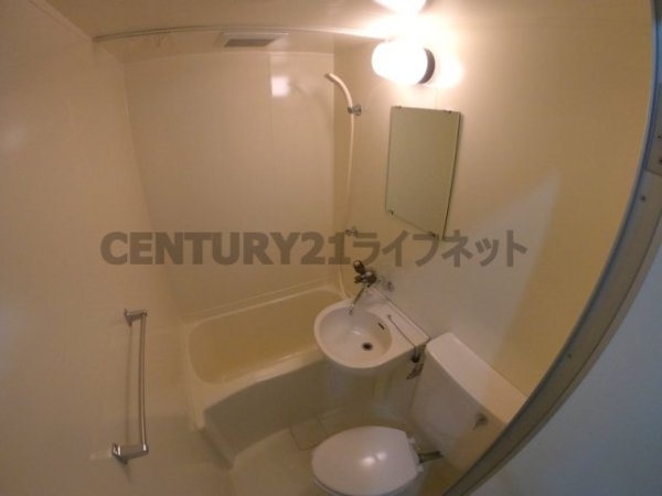 大阪市北区南森町１丁目のマンション