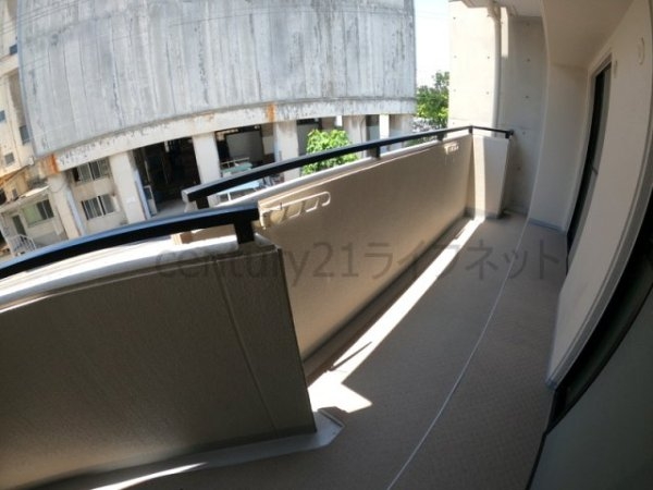 大阪市北区中津７丁目のマンション