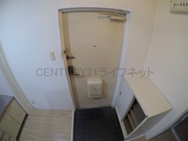 大阪市東淀川区西淡路３丁目のマンション