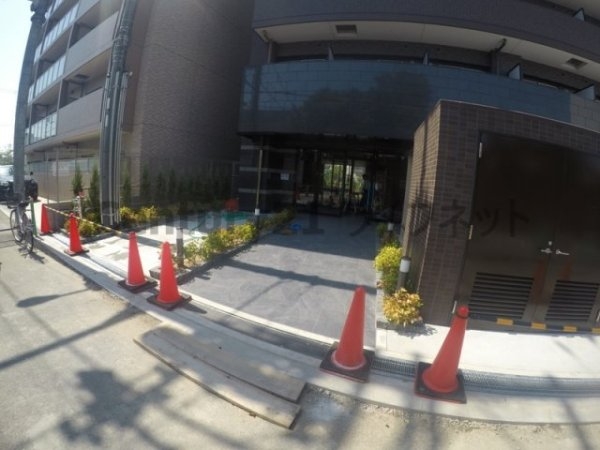 大阪市淀川区西三国２丁目のマンション