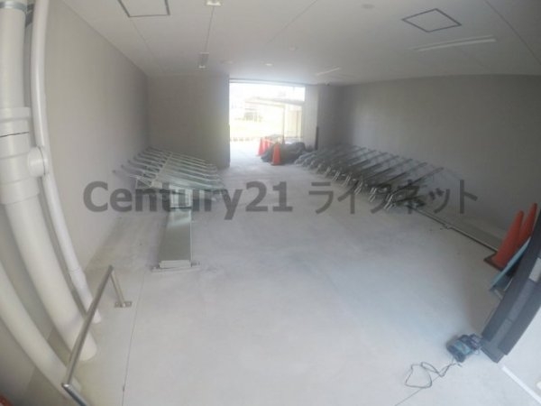 大阪市淀川区西三国２丁目のマンション
