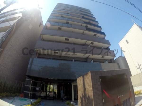大阪市淀川区西三国２丁目のマンション