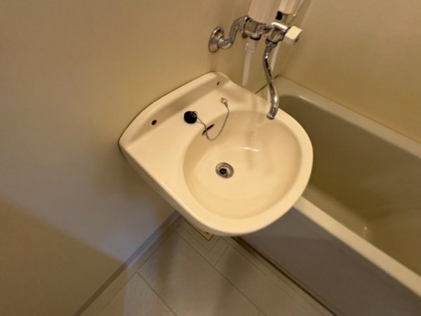 吹田市垂水町１丁目のマンション