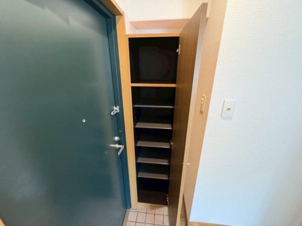 吹田市垂水町１丁目のマンション