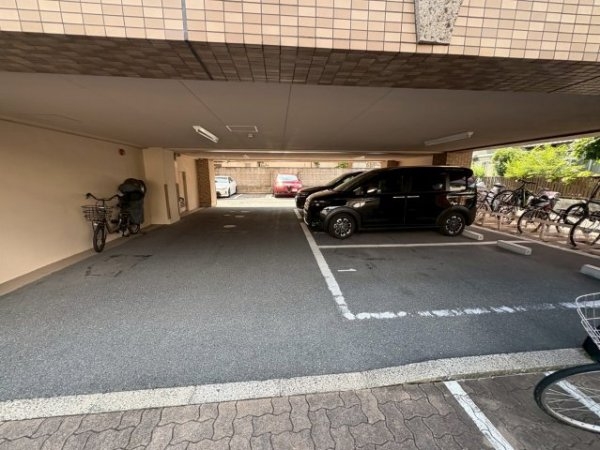 吹田市垂水町１丁目のマンション