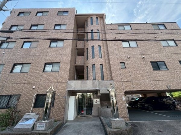 吹田市垂水町１丁目のマンション
