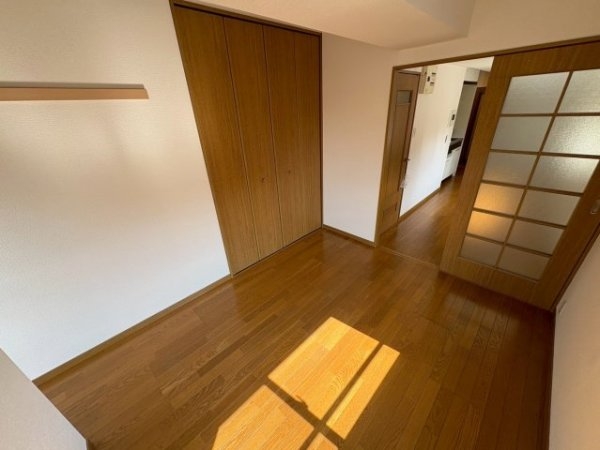 吹田市垂水町１丁目のマンション