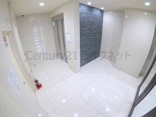 大阪市淀川区十三東２丁目のマンション