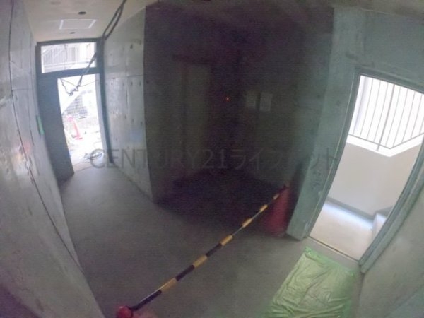大阪市北区南森町２丁目のマンション