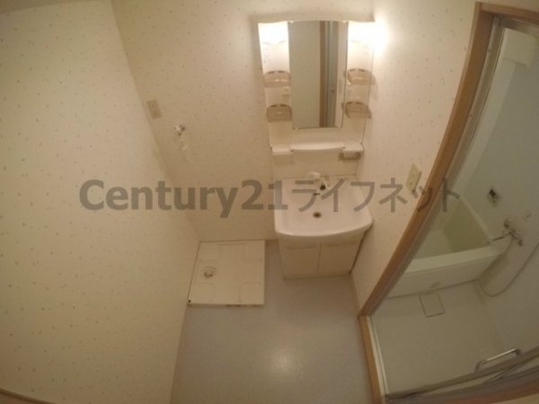 大阪市淀川区東三国６丁目のマンション