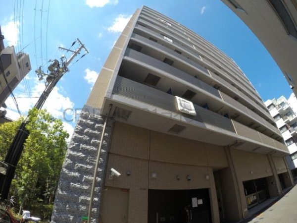 吹田市垂水町３丁目のマンション