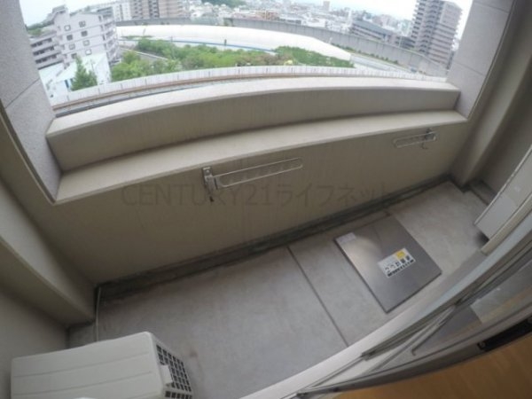 吹田市江坂町３丁目のマンション
