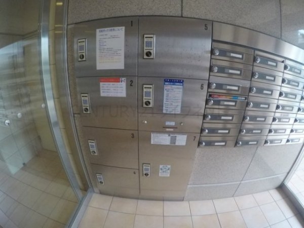 吹田市江坂町３丁目のマンション