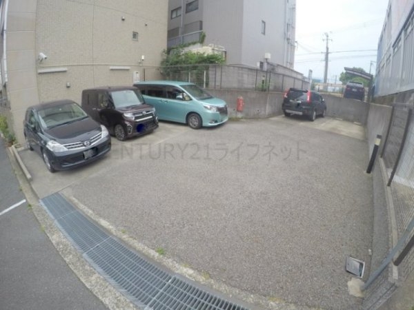 吹田市江坂町３丁目のマンション
