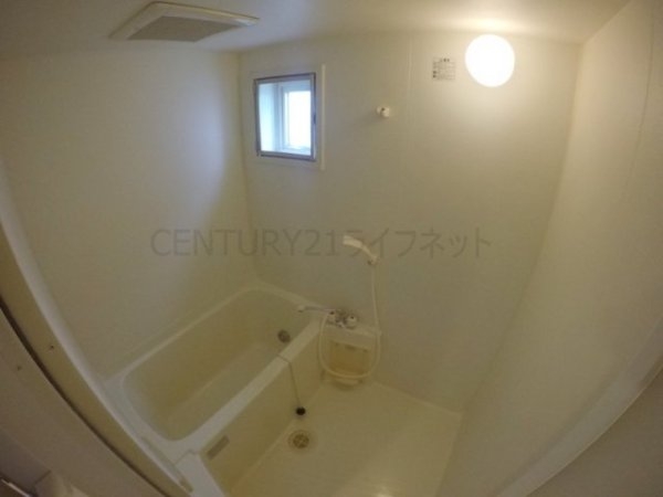 吹田市江坂町３丁目のマンション