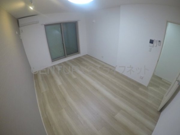 大阪市東淀川区西淡路２丁目のアパート