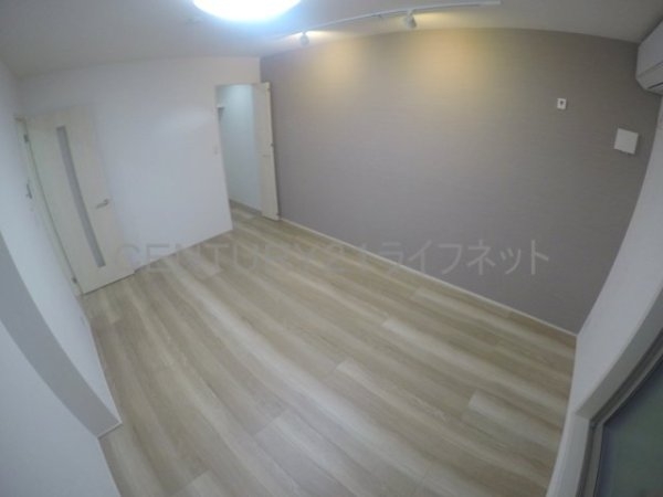 大阪市東淀川区西淡路２丁目のアパート