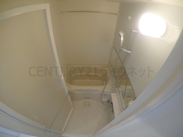 大阪市淀川区十三本町１丁目のマンション