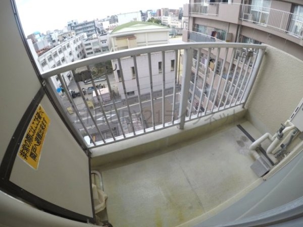 大阪市淀川区東三国６丁目のマンション